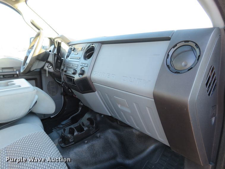 image for item DI3919 2013 Ford F250 Super Duty XL  SuperCab pickup truck