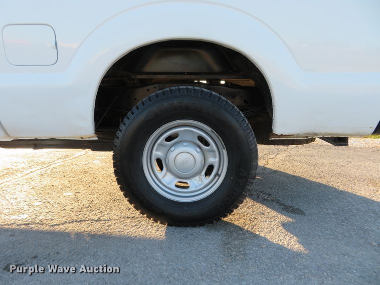 image for item DI3919 2013 Ford F250 Super Duty XL  SuperCab pickup truck