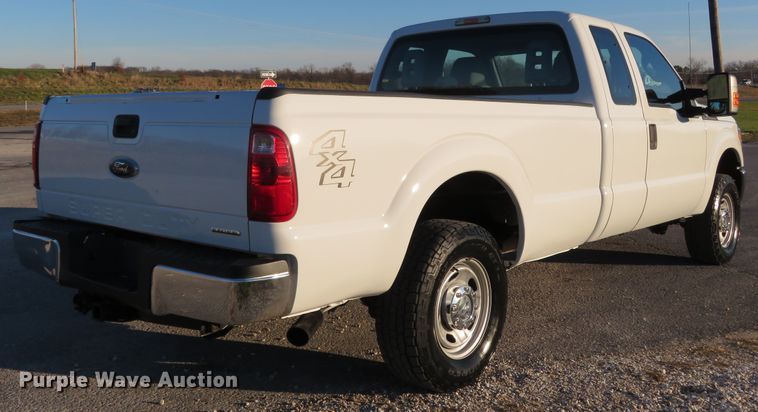 image for item DI3920 2015 Ford F250 Super Duty XL  SuperCab pickup truck