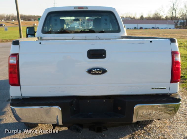 image for item DI3920 2015 Ford F250 Super Duty XL  SuperCab pickup truck
