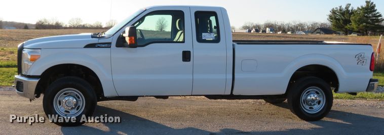 image for item DI3920 2015 Ford F250 Super Duty XL  SuperCab pickup truck