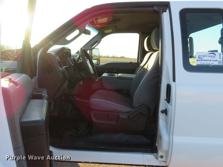 image for item DI3920 2015 Ford F250 Super Duty XL  SuperCab pickup truck