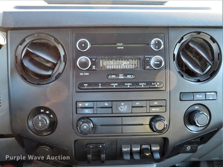 image for item DI3920 2015 Ford F250 Super Duty XL  SuperCab pickup truck