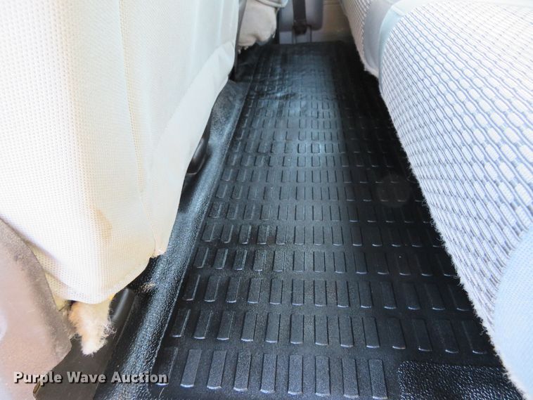 image for item DI3920 2015 Ford F250 Super Duty XL  SuperCab pickup truck