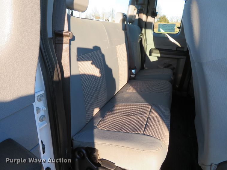 image for item DI3920 2015 Ford F250 Super Duty XL  SuperCab pickup truck