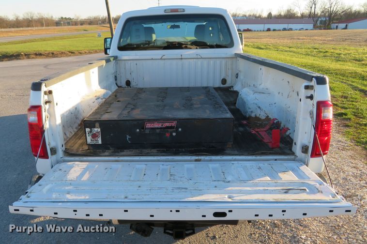 image for item DI3920 2015 Ford F250 Super Duty XL  SuperCab pickup truck