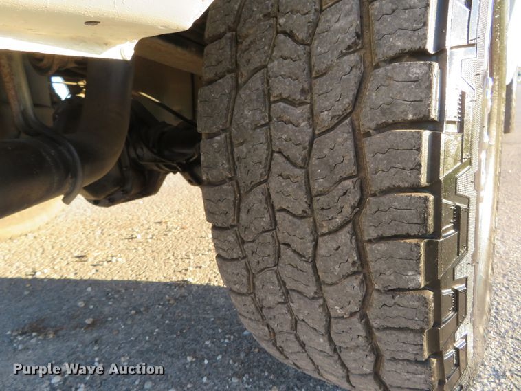 image for item DI3920 2015 Ford F250 Super Duty XL  SuperCab pickup truck