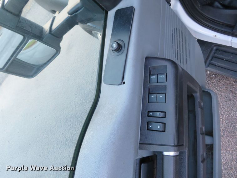 image for item DI3935 2013 Ford F450 Super Duty XL  utility truck