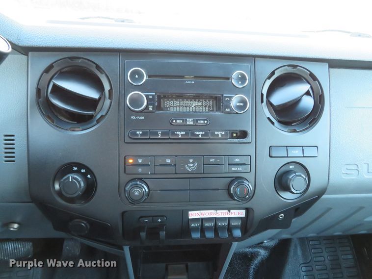 image for item DI3935 2013 Ford F450 Super Duty XL  utility truck