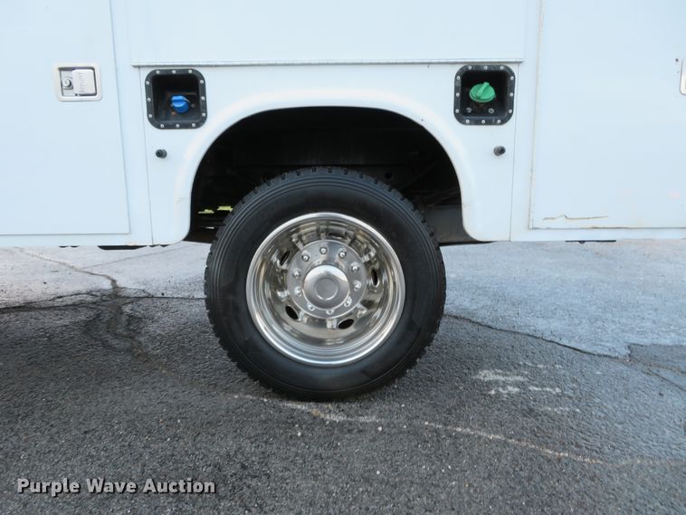 image for item DI3935 2013 Ford F450 Super Duty XL  utility truck