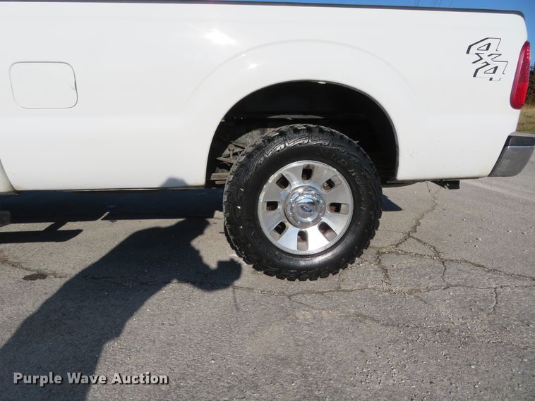 image for item DI3941 2012 Ford F250 Super Duty XL  Crew Cab pickup truck