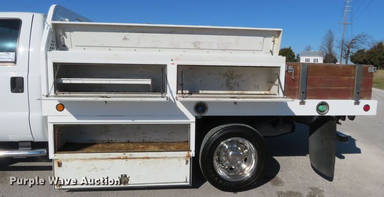 image for item DI3943 2012 Ford F450 Super Duty XL  flatbed truck