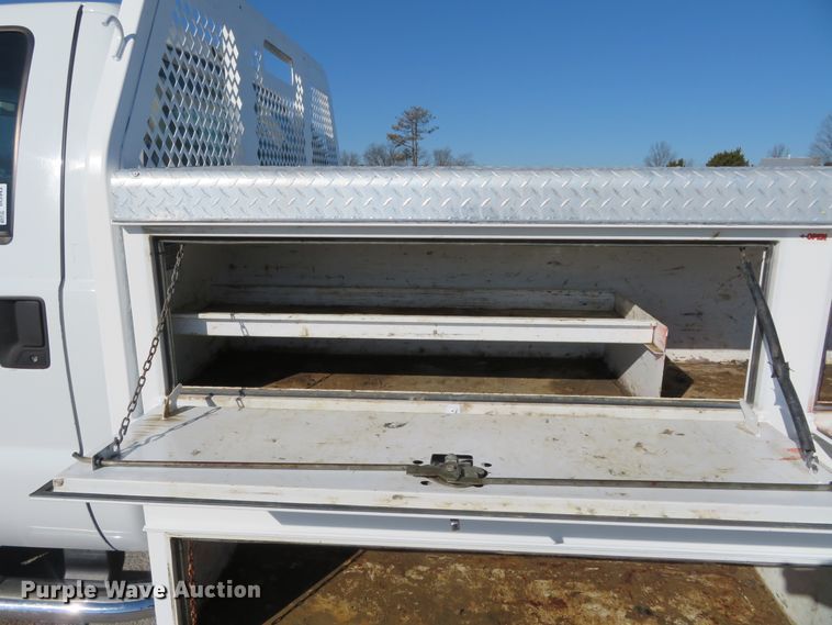 image for item DI3943 2012 Ford F450 Super Duty XL  flatbed truck