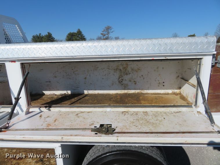 image for item DI3943 2012 Ford F450 Super Duty XL  flatbed truck