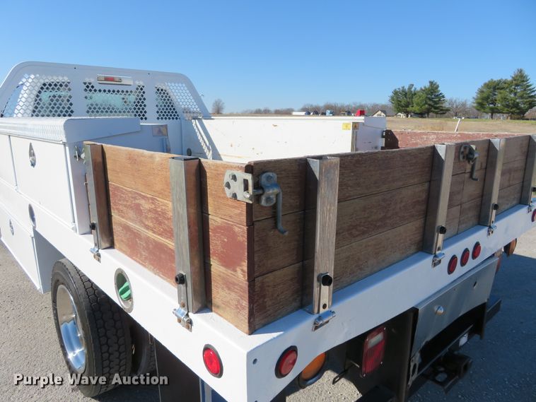 image for item DI3943 2012 Ford F450 Super Duty XL  flatbed truck