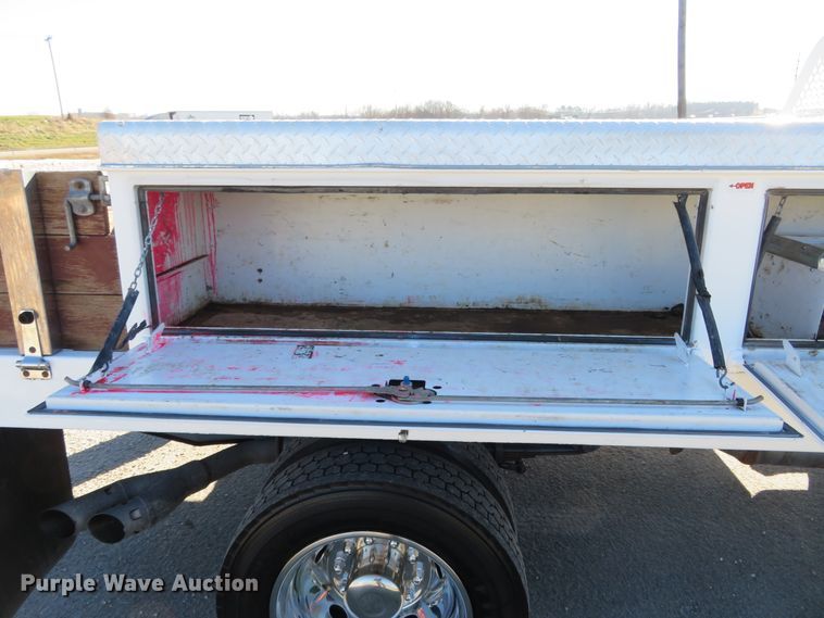 image for item DI3943 2012 Ford F450 Super Duty XL  flatbed truck