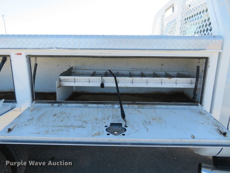 image for item DI3943 2012 Ford F450 Super Duty XL  flatbed truck