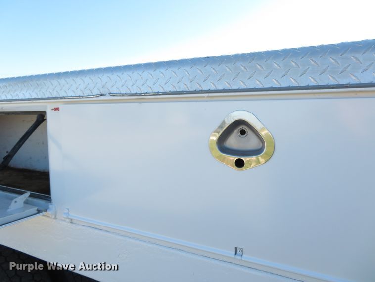 image for item DI3943 2012 Ford F450 Super Duty XL  flatbed truck