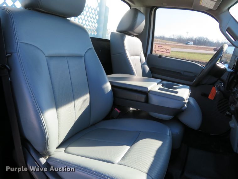 image for item DI3943 2012 Ford F450 Super Duty XL  flatbed truck