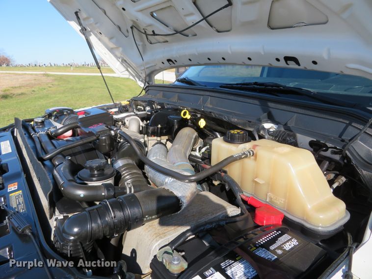 image for item DI3943 2012 Ford F450 Super Duty XL  flatbed truck