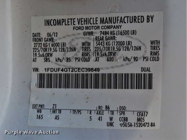 image for item DI3943 2012 Ford F450 Super Duty XL  flatbed truck