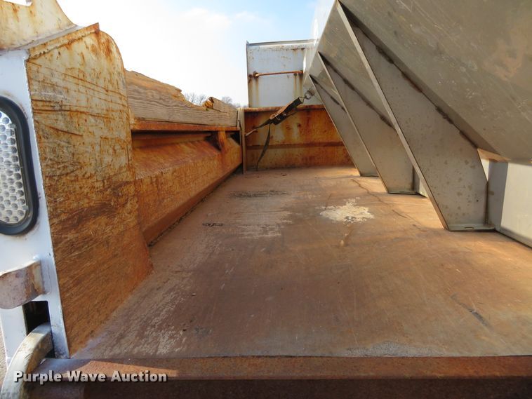 image for item DI3956 2011 Ford F450 Super Duty XL  dump truck