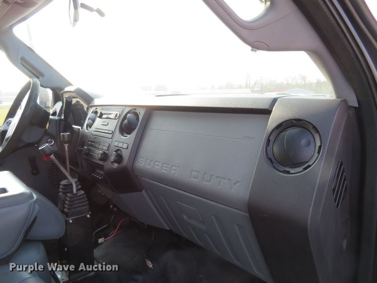 image for item DI3956 2011 Ford F450 Super Duty XL  dump truck