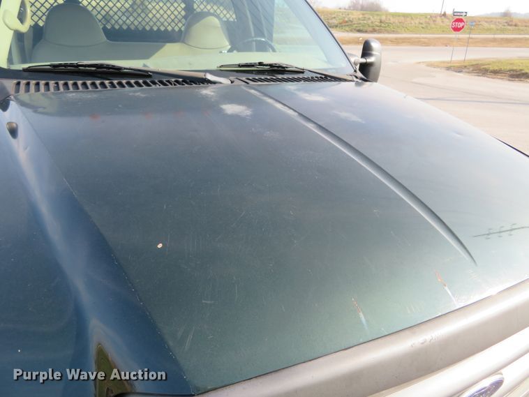 image for item DI3958 2002 Ford F350 Super Duty XL  dump flatbed pickup truck