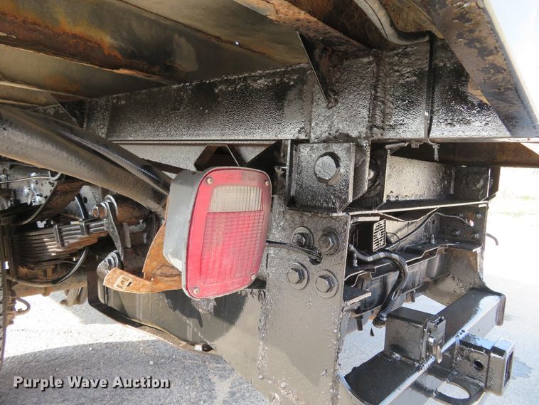 image for item DI3958 2002 Ford F350 Super Duty XL  dump flatbed pickup truck