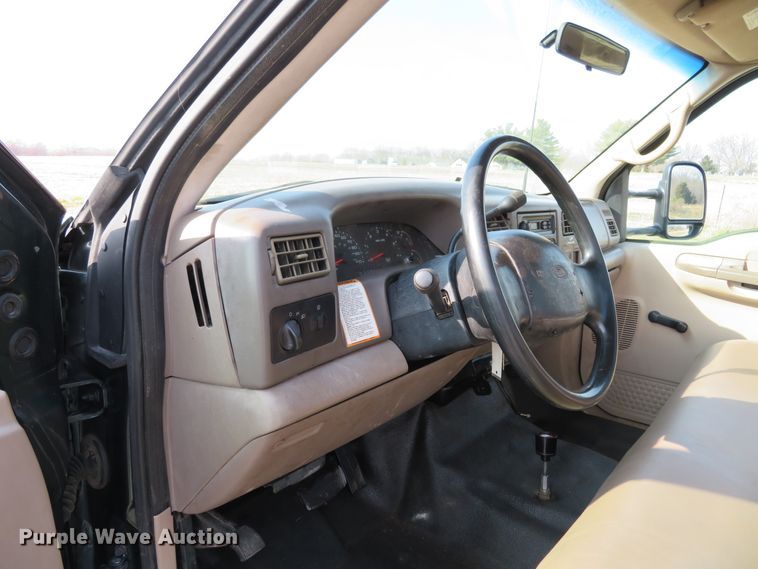 image for item DI3958 2002 Ford F350 Super Duty XL  dump flatbed pickup truck