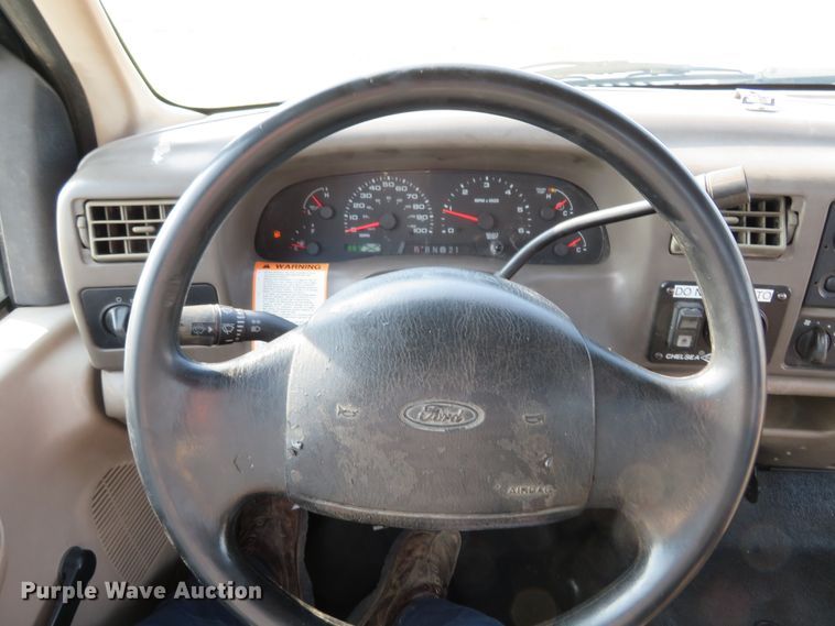 image for item DI3958 2002 Ford F350 Super Duty XL  dump flatbed pickup truck