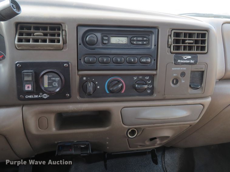 image for item DI3958 2002 Ford F350 Super Duty XL  dump flatbed pickup truck