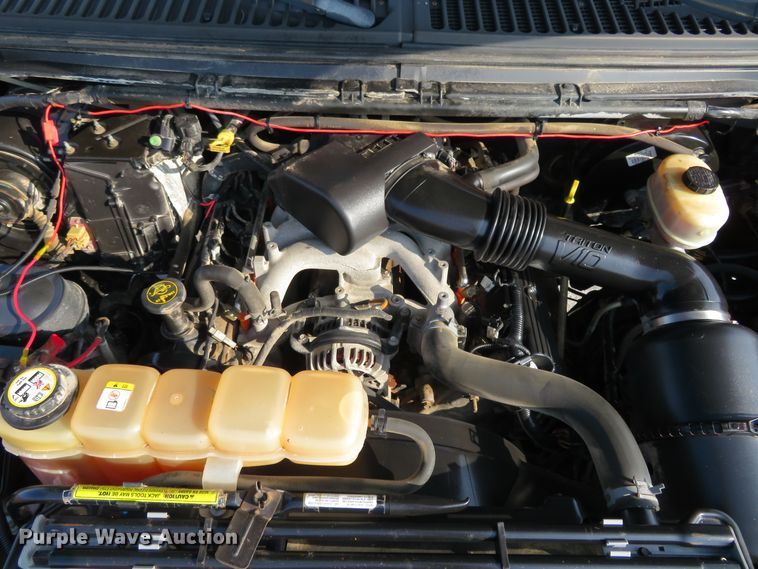 image for item DI3958 2002 Ford F350 Super Duty XL  dump flatbed pickup truck