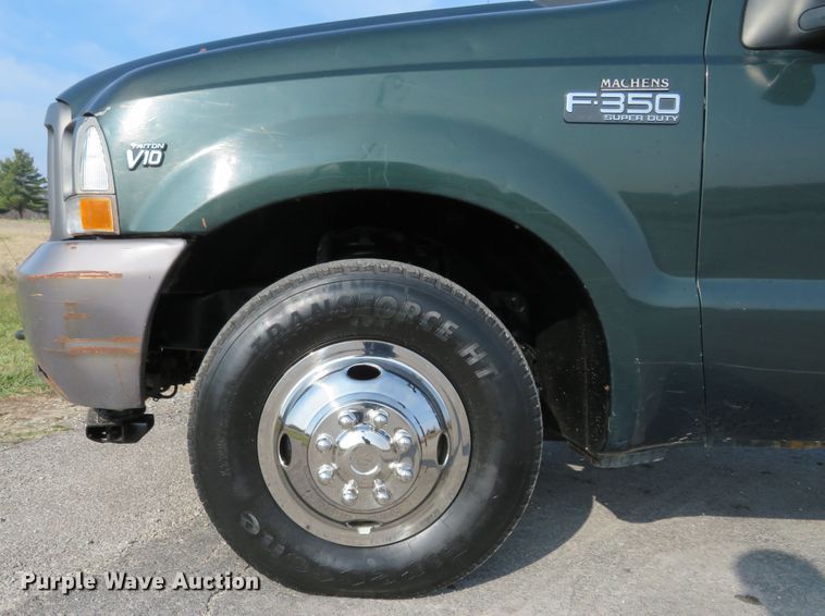 image for item DI3958 2002 Ford F350 Super Duty XL  dump flatbed pickup truck