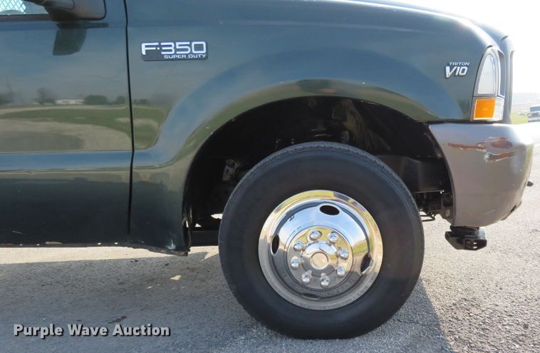 image for item DI3958 2002 Ford F350 Super Duty XL  dump flatbed pickup truck