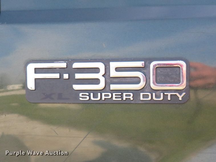 image for item DI3958 2002 Ford F350 Super Duty XL  dump flatbed pickup truck