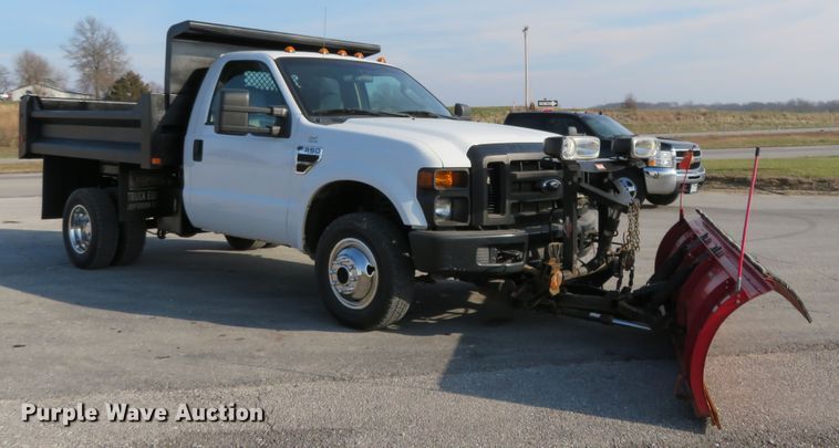 image for item DI3960 2009 Ford F350 Super Duty XL  dump bed pickup truck