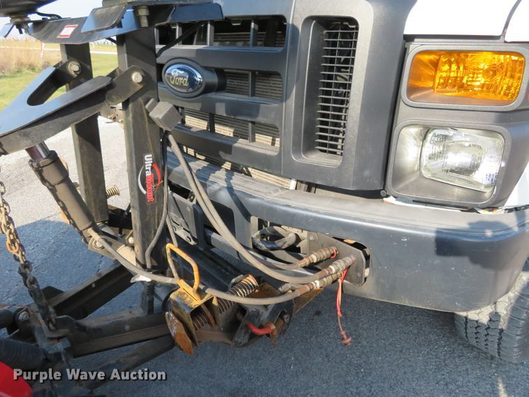 image for item DI3960 2009 Ford F350 Super Duty XL  dump bed pickup truck