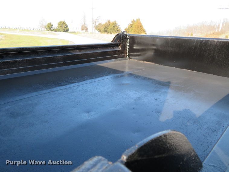 image for item DI3960 2009 Ford F350 Super Duty XL  dump bed pickup truck