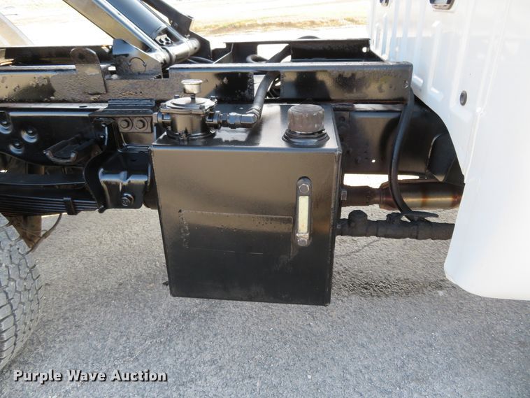 image for item DI3960 2009 Ford F350 Super Duty XL  dump bed pickup truck