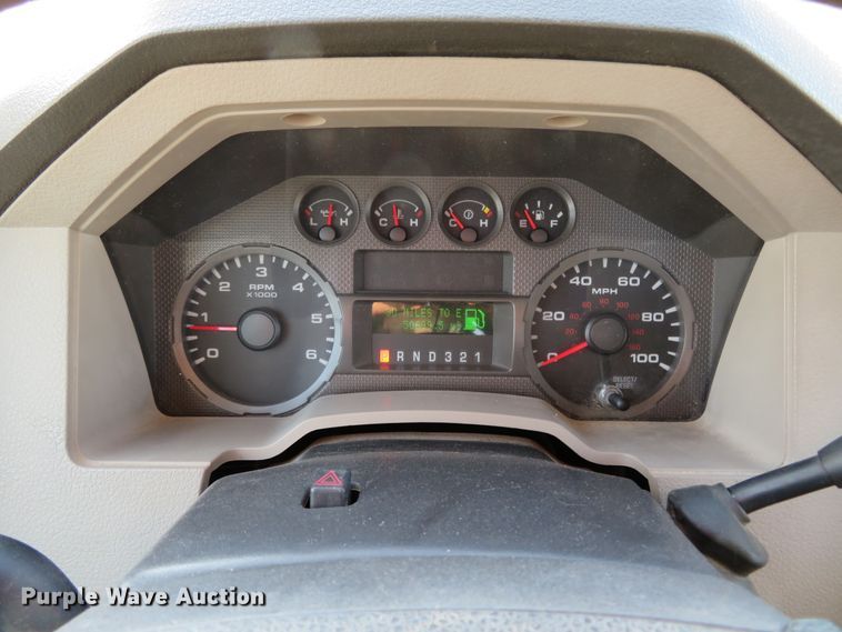 image for item DI3960 2009 Ford F350 Super Duty XL  dump bed pickup truck