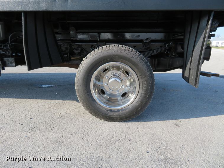 image for item DI3960 2009 Ford F350 Super Duty XL  dump bed pickup truck