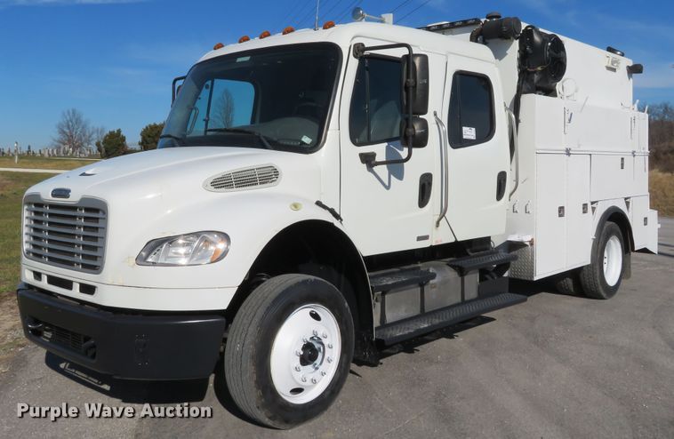 image for item DI3967 2010 Freightliner Business Class M2  Crew Cab utility truck