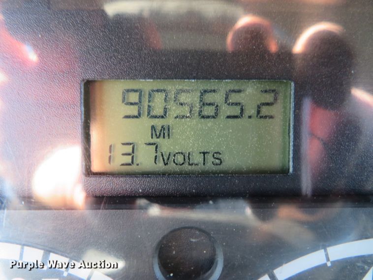 image for item DI3967 2010 Freightliner Business Class M2  Crew Cab utility truck