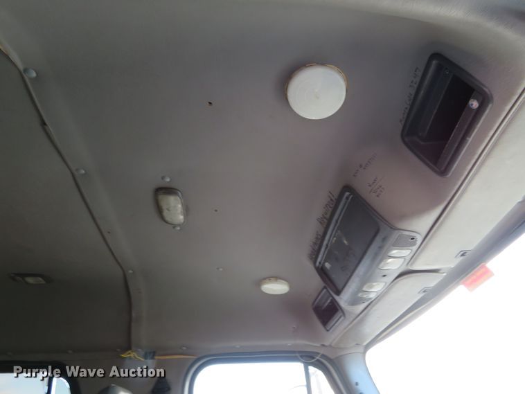 image for item DI3967 2010 Freightliner Business Class M2  Crew Cab utility truck