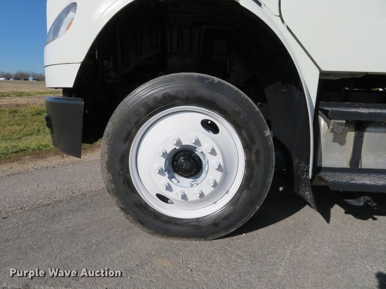 image for item DI3967 2010 Freightliner Business Class M2  Crew Cab utility truck