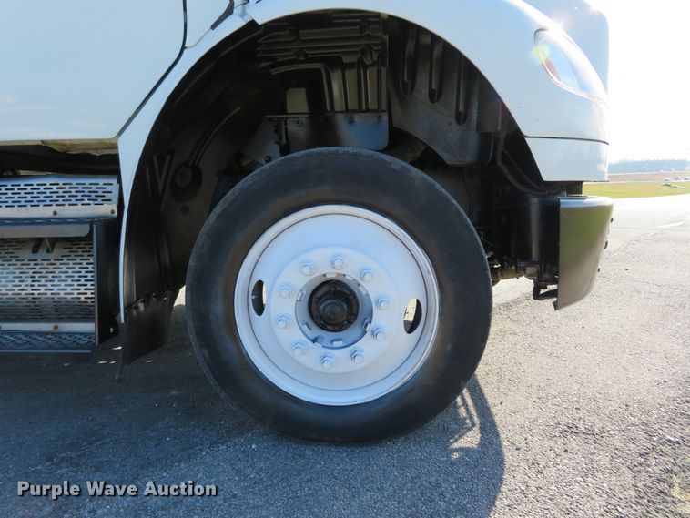 image for item DI3967 2010 Freightliner Business Class M2  Crew Cab utility truck