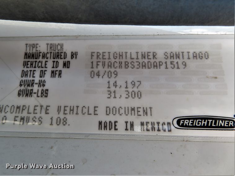 image for item DI3967 2010 Freightliner Business Class M2  Crew Cab utility truck