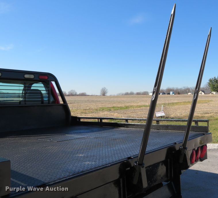 image for item DI3968 2008 Ford F350 Super Duty XLT  bale bed pickup truck