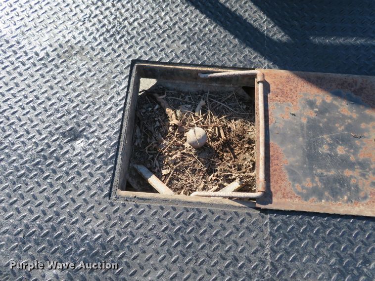 image for item DI3968 2008 Ford F350 Super Duty XLT  bale bed pickup truck